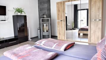 House | 2 bedrooms, individually furnished