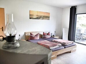 Casa | 2 quartos, individualmente mobiliados, roupa de cama