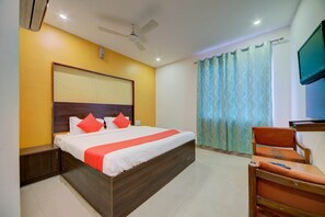 Standard Double Room | 1 bilik tidur, peti besi dalam bilik 