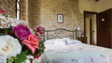 4 bedrooms, individually furnished, iron/ironing board