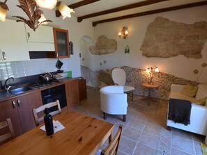 Apartment | Private kitchen - Belvilla by OYO Terra (Pergola)