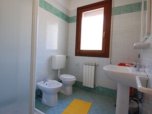 Apartment | Badezimmer | Dusche