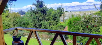 BEAUTIFUL COUNTRY HOUSE NEAR COTIPAXI, PASOCHOA, INTISANA VOLCANOES