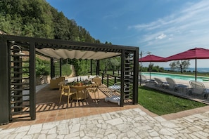 House | Pool | Outdoor pool - Farmhouse in Montoro Near Montoro Castle (Narni)