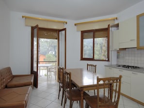 Living room - Fabulous Apartment in Rosolina Mare near Sea (Rosolina)