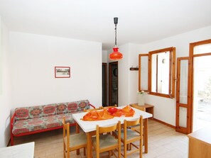 Apartment | Dining - Sun Drenched Seaside Holiday Home near Venice (Rosolina)