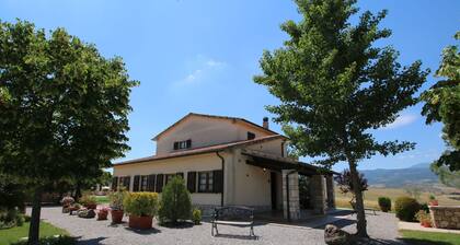 Farmhouse on a Hill in the Breathtaking Tuscan Countryside