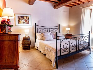 村舍 | 2 多间卧室、特色家居、熨斗/熨衣板、床单