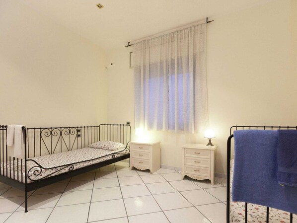 บ้านพัก | 2 ห้องนอน, ตกแต่งพิเศษโดยเฉพาะ, ผ้าปูที่นอน