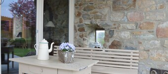 Beautiful Stone Cottage With Panoramic Views