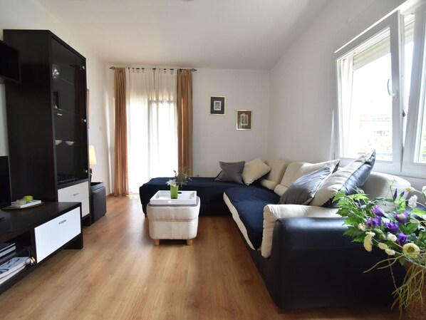 Apartment | Living area - Apartment in Knin Near Knin Fortress (Knin)
