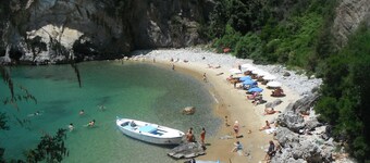 Apartment Near Arco Naturale Beach