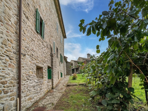 House | Garden