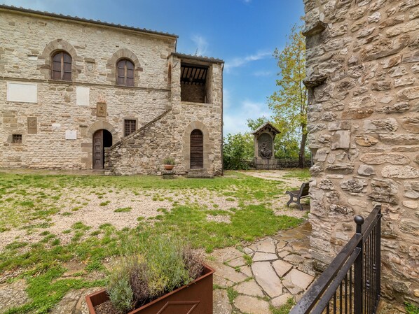 House | Exterior