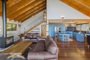 智能電視、壁爐