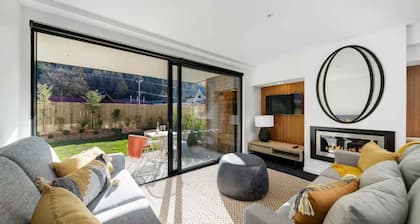 Mara Apartment at the base of Coronet Peak