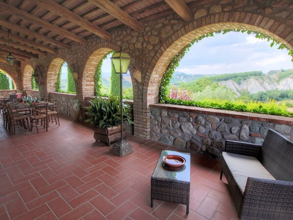 Dining - Belvilla by OYO Villa La Palazzeta (Ficulle)