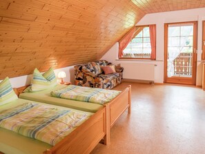 House | 1 bedroom, bed sheets - Schwarzwald-ferienwohnung auf dem Bauernhof (Schuttertal)