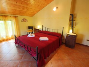 3 bedrooms, individually furnished, bed sheets