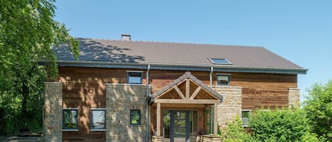 House | Exterior