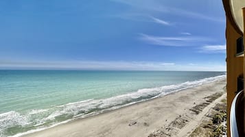 Sulla spiaggia