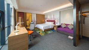 Unclassified image, 5 of 5, button - Hampton BY Hilton Yangzhou Slender (Yangzhou)