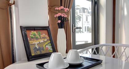 Deluxe Double Bed Room in Great Location ! Vinhome Imperia Hai Phong