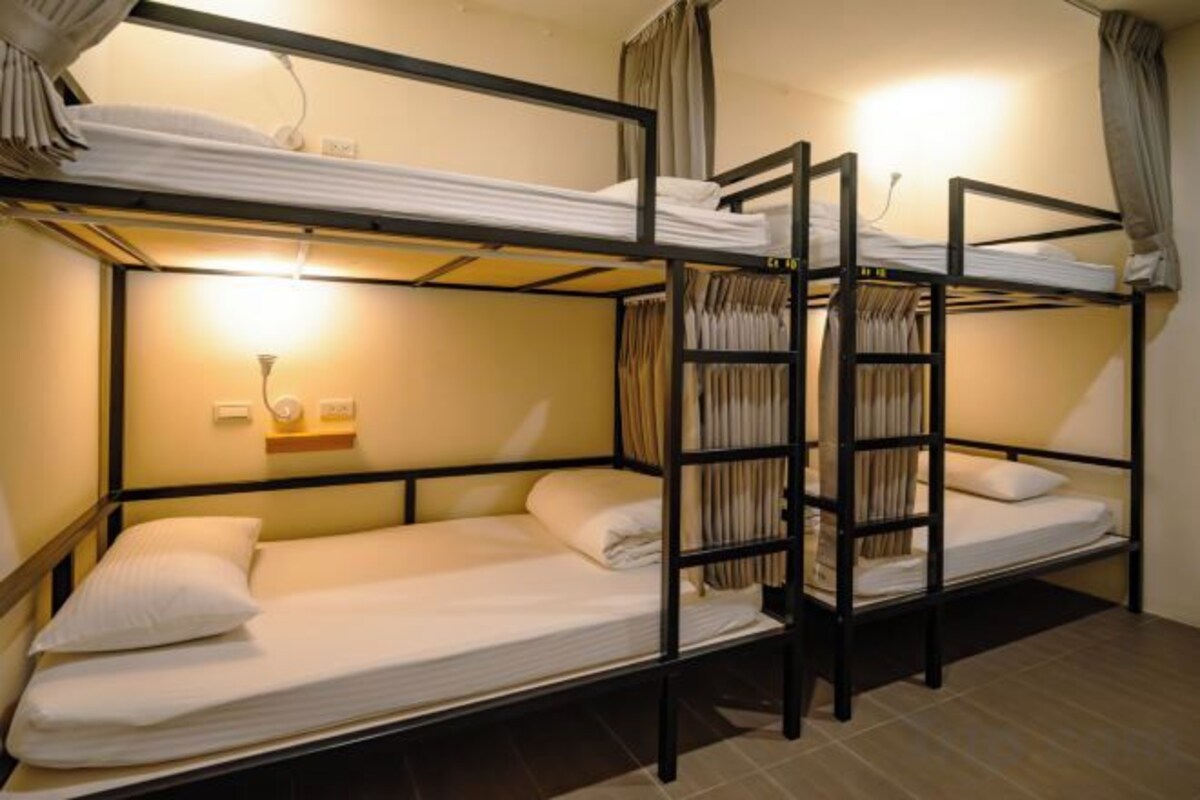 Down comforters, soundproofing, WiFi (free), bed sheets