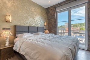 Comfort Double or Twin Room | Pillow-top beds, in-room safe, desk, laptop workspace - Ryad Mogador Liege (Liege)