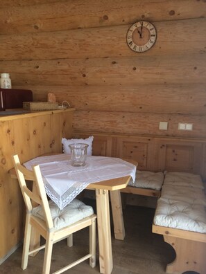 Dining - Holzberghof Bergblick Appartement (Umhausen)