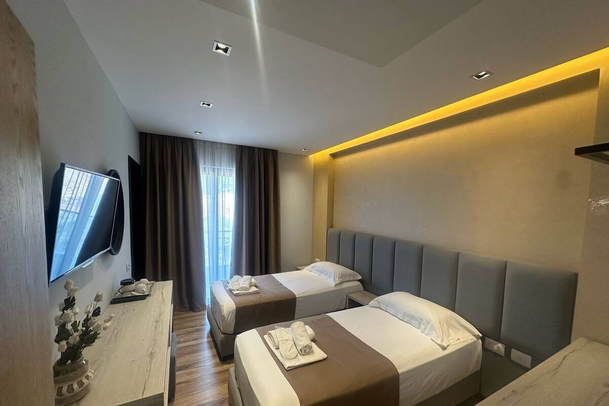 Double Room with Side Sea View | 防音設備、WiFi (無料)