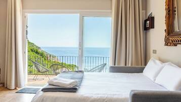 2 dormitoris, planxa i posts de planxar, wifi gratuïta i roba de llit