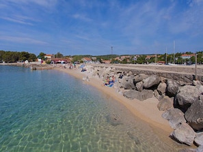 Beach - Apartments Vucic (Krk)