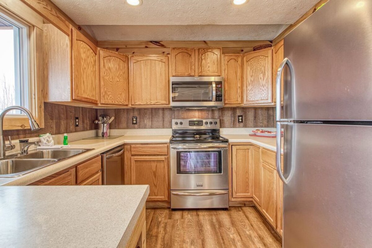 Photo 47 of ⭐️Prime Location with Stunning Views, Hot Tub, Game Room⭐️
