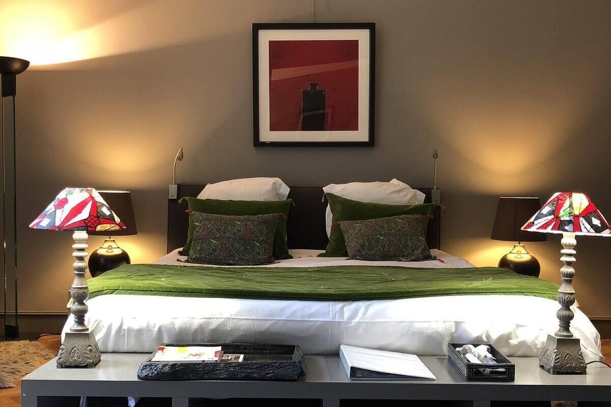 Double Room | Desk, blackout curtains, soundproofing, iron/ironing board (on request)
