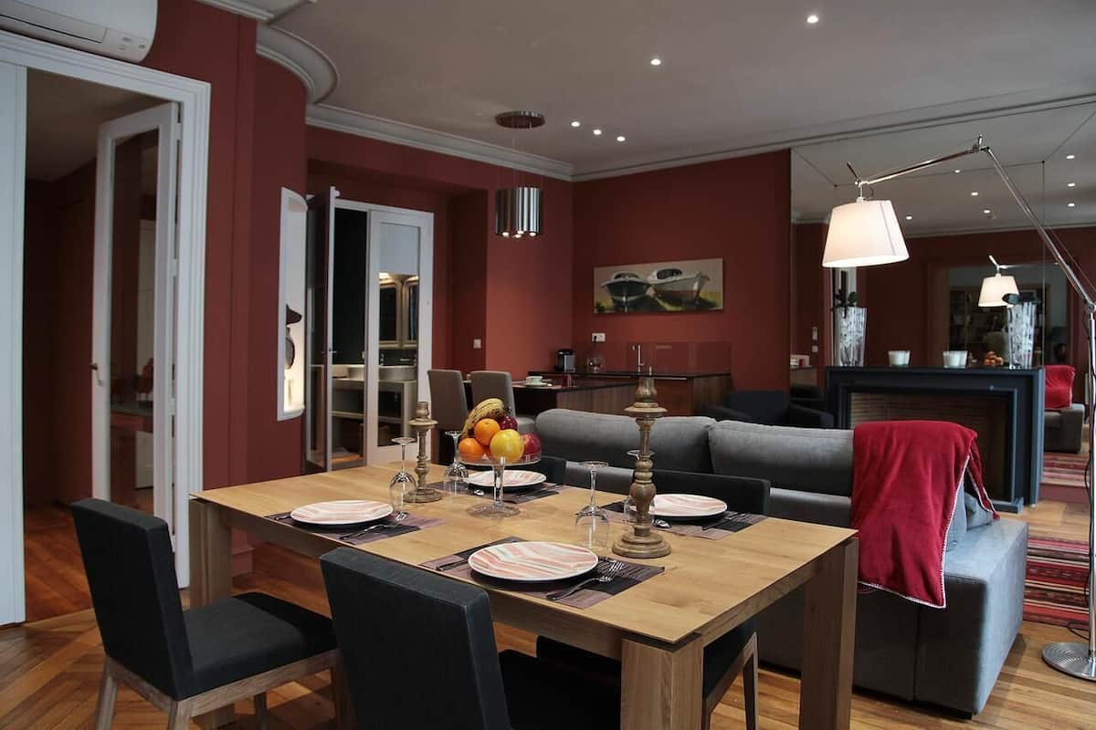 Loft | In-room dining