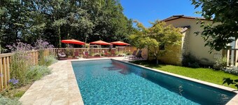 Gite Le logis, in the heart of Périgord Noir- Private heated swimming pool