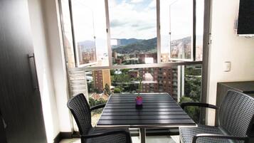 Apartment, City View (Classic Room XIII) | 1 bedroom, hypo-allergenic bedding, minibar, individually decorated