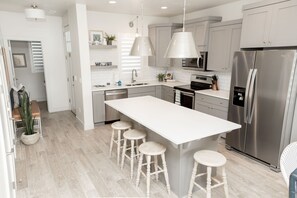 Townhome, 3 Bedrooms | Private kitchen - The Pool House by Freedom Vacation Rentals (Washington)