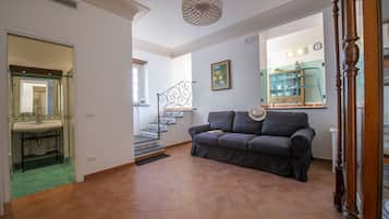 Casa, 1 quarto | Área de estar | TV de tela plana