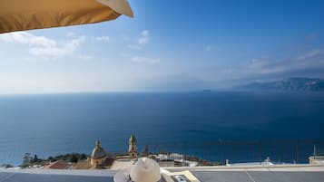 Apartment, 2 Bedrooms | Water view