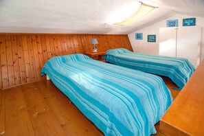 Apartment, 1 Bedroom, Ocean View | 1 bedroom, bed sheets - Fantastic Sardinia casa capitano CAP01 (Budoni)