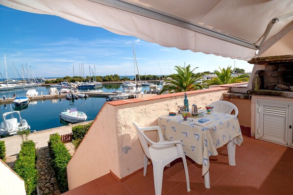 Terrace/patio - Fantastic Sardinia casa capitano CAP01 (Budoni)