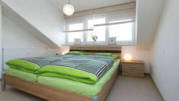 1 bedroom, individually furnished, bed sheets