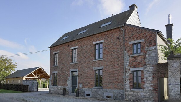 Exterior - Bright Cottage with Sauna & Hot Tub near Dinant (Onhaye)