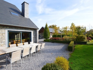 Balcony - Bright Cottage with Sauna & Hot Tub near Dinant (Onhaye)