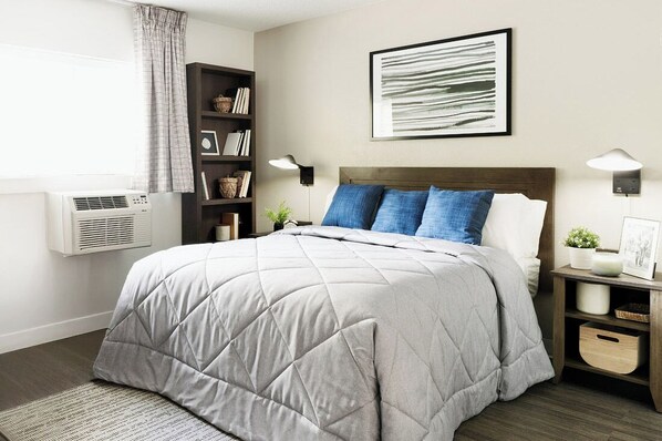 Free WiFi, bed sheets