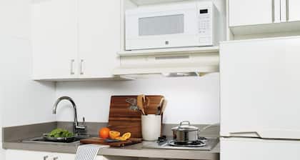 InTown Suites Extended Stay Atlanta GA - Lilburn