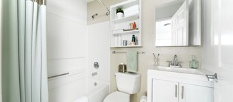InTown Suites Extended Stay Atlanta GA - Lilburn