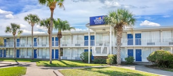 InTown Suites Extended Stay Select Orlando Fl- Lee Rd
